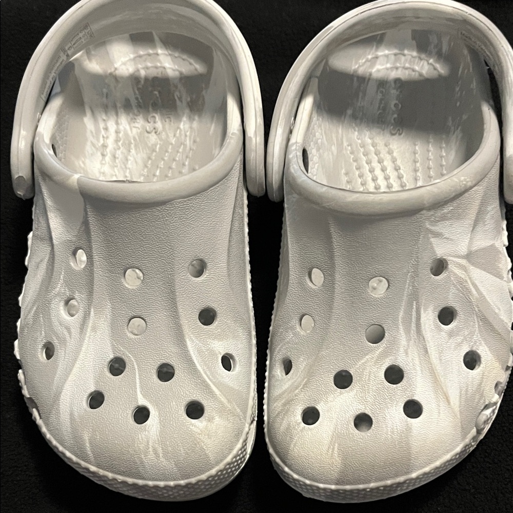 CROCS Kids' Water Shoes - White Swirl